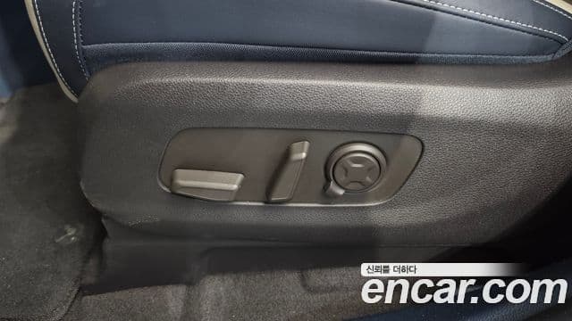 Kia Carnival 2024 — Şəkil 45/47