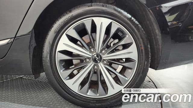 Kia K8 2021 — Photo 29/34