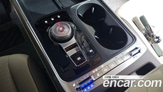 Kia Carnival 2025 — Фото 9/20