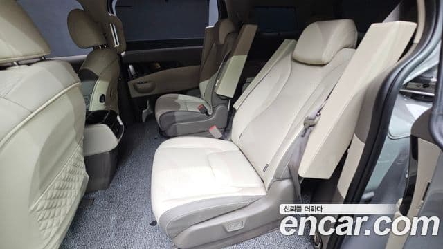 Kia Carnival 2025 — Фото 12/20