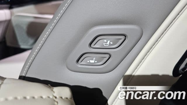 Kia Carnival 2025 — Photo 14/35