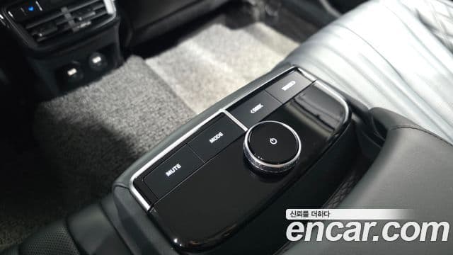 Kia K8 2021 — ფოტო 28/40