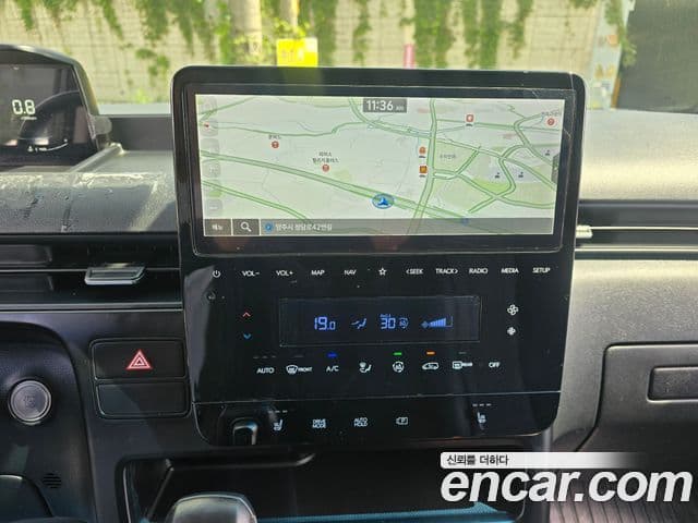 Hyundai Staria 2023 — Фото 9/20