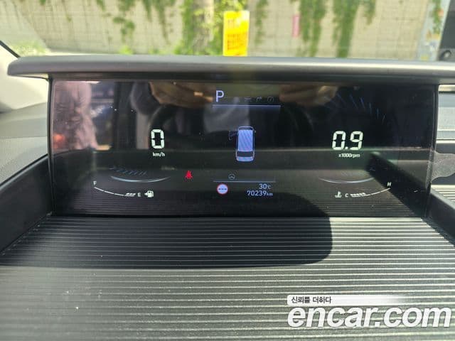 Hyundai Staria 2023 — Фото 12/20