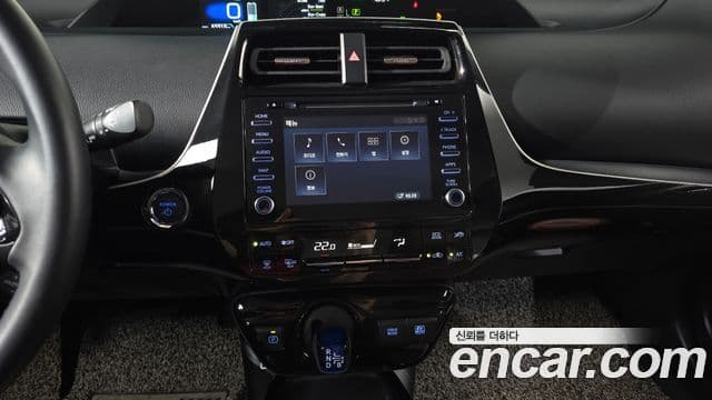 Toyota Prius 2021 — Фото 14/20