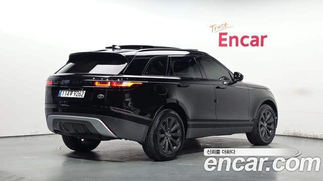 Land Rover Range Rover Velar 2019 — ფოტო 37/38