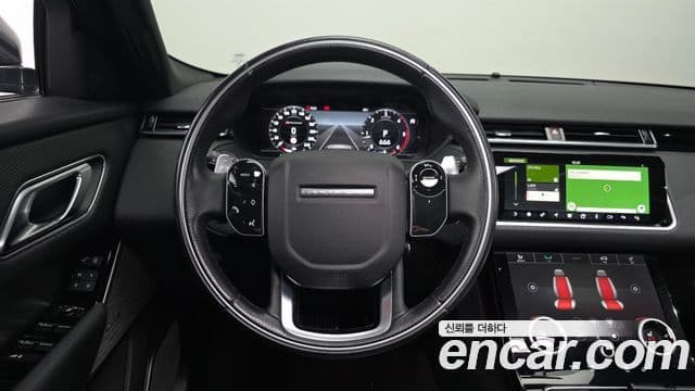 Land Rover Range Rover Velar 2019 — ფოტო 15/38