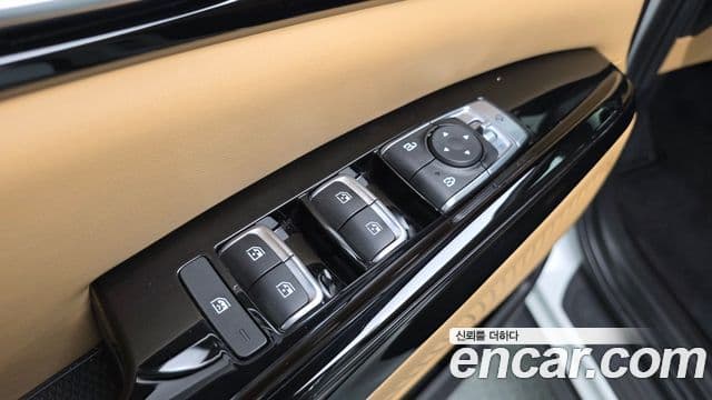 Kia Carnival 2023 — Фото 13/20