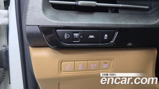 Kia Carnival 2023 — Фото 14/20