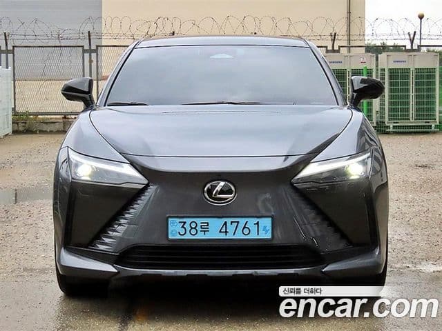 Lexus RZ450e 2023 — Şəkil 2/20