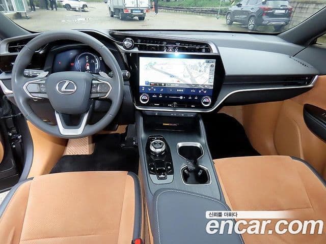 Lexus RZ450e 2023 — Şəkil 3/20