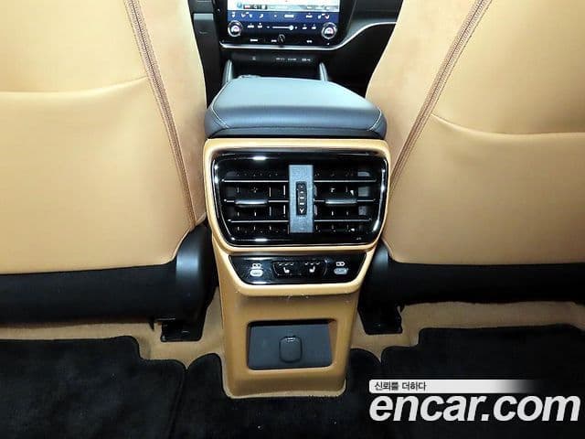 Lexus RZ450e 2023 — Şəkil 6/20