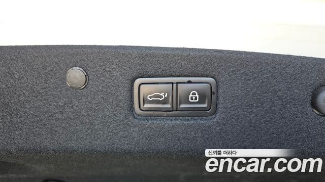 Kia K8 2021 — Şəkil 20/36