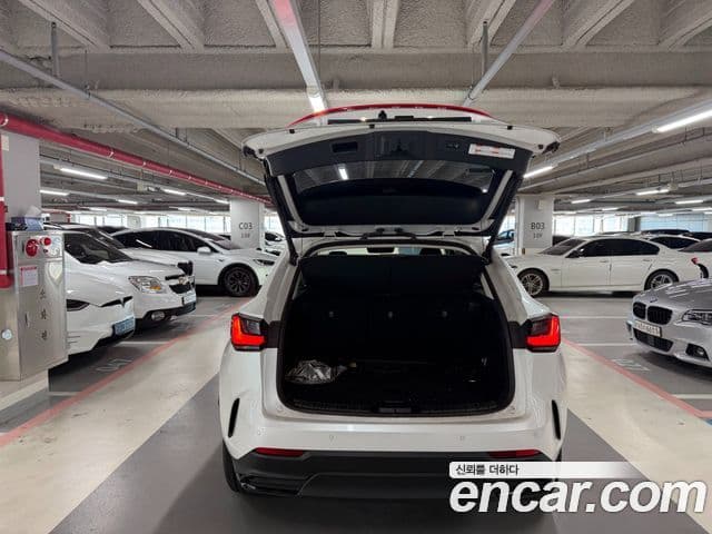 Lexus NX450h+ 2022 — Photo 15/20
