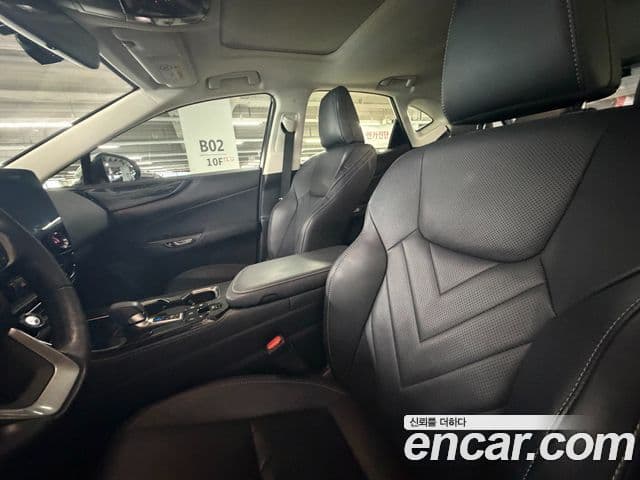 Lexus NX450h+ 2022 — Photo 9/20