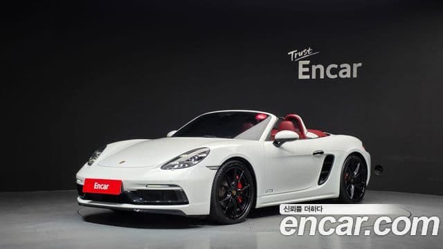 Porsche 718 Boxster 2019 — Фото 1/20