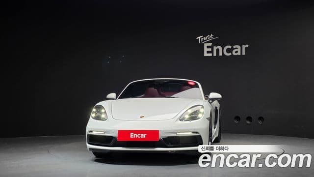 Porsche 718 Boxster 2019 — Фото 3/20