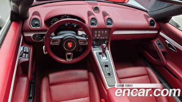 Porsche 718 Boxster 2019 — Фото 6/20