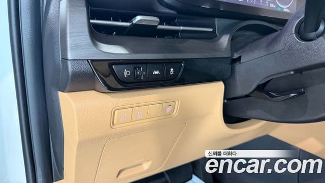 Kia Carnival 2022 — Фото 12/20