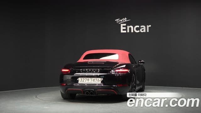 Porsche 718 Boxster 2018 — Фото 4/20