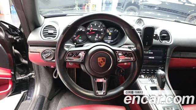 Porsche 718 Boxster 2018 — Фото 13/20