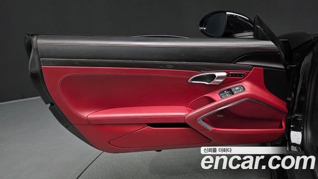 Porsche 718 Boxster 2018 — Photo 19/32