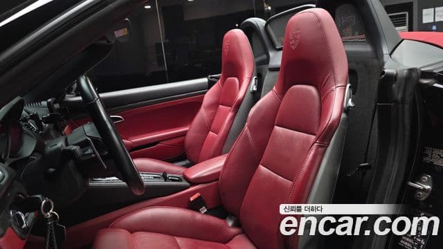 Porsche 718 Boxster 2018 — Photo 13/32