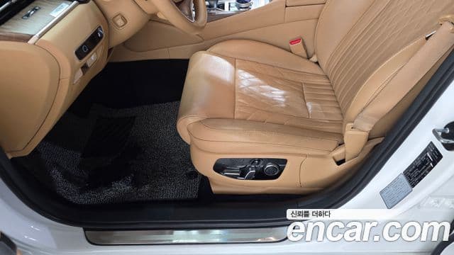 Kia The K9 2021 — Photo 18/35