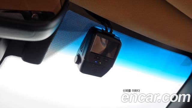 Lexus ES300h 2023 — Photo 14/36