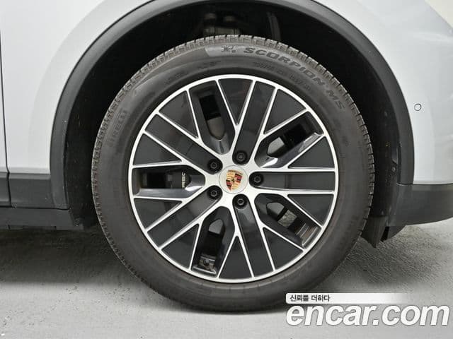 Porsche Macan EV 2025 — ფოტო 20/20