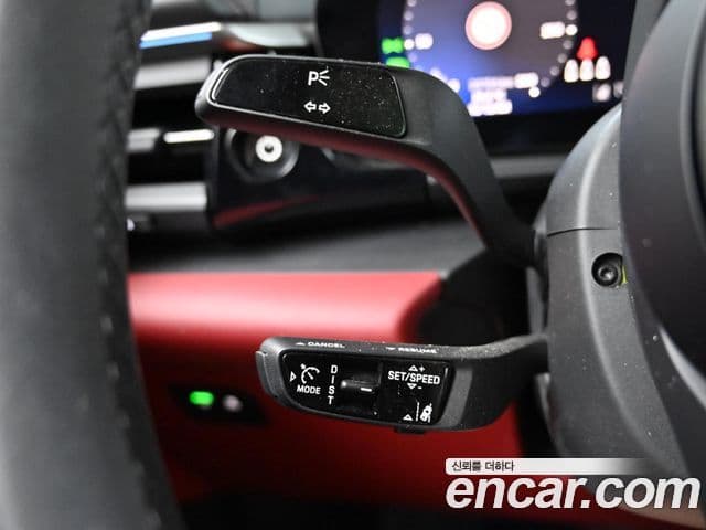 Porsche Macan EV 2025 — ფოტო 12/20