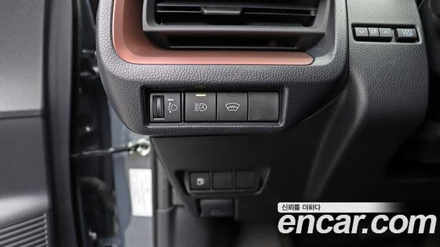 Toyota Prius 2024 — Фото 14/20