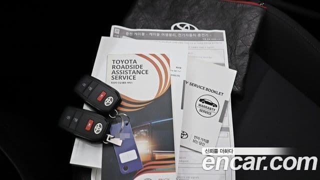 Toyota Prius 2024 — Фото 19/20