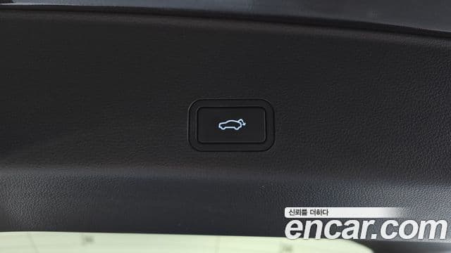 Renault Samsung Grand Koleos 2024 — Фото 17/20