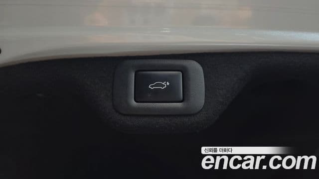 Lexus ES300h 2024 — Şəkil 20/35