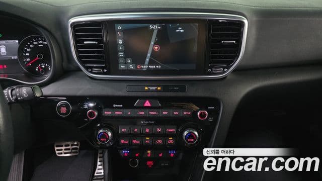 Kia Sportage The Bold 2021 — Фото 14/20