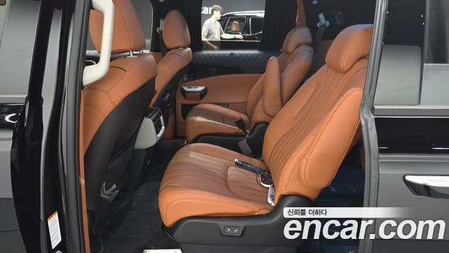 Kia Carnival 2025 — Фото 11/20