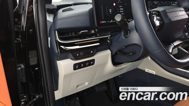 Kia Carnival 2025 — Фото 13/20