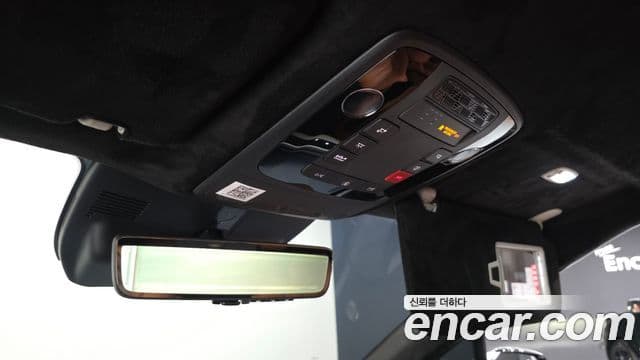 Kia Carnival 2025 — Фото 18/20