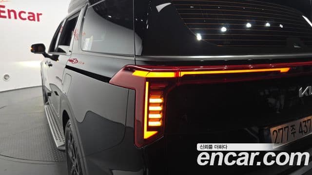 Kia Carnival 2025 — Şəkil 26/40
