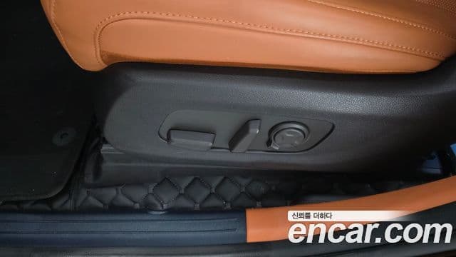 Kia Carnival 2025 — Şəkil 40/40