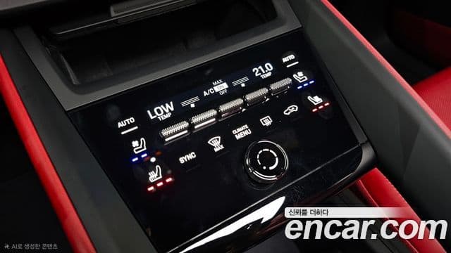 Porsche Macan EV 2025 — Photo 9/20