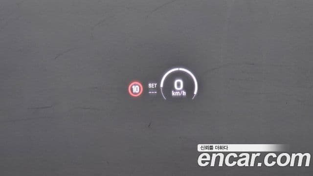 Porsche Macan EV 2025 — Photo 14/20