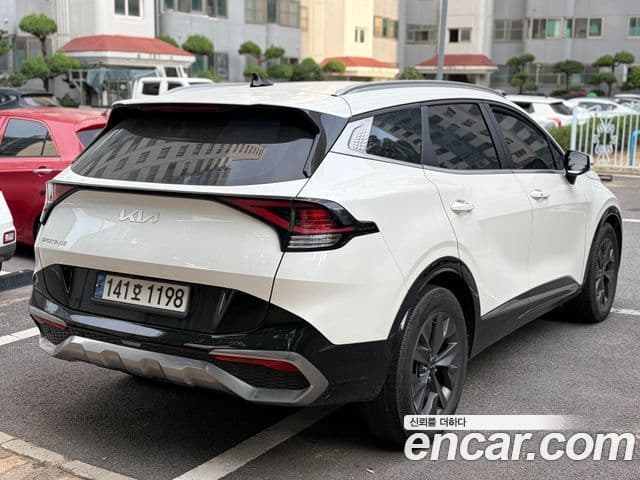Kia Sportage 2021 — Фото 4/19