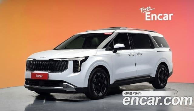 Kia Carnival 2024 — Фото 1/20