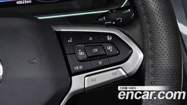 Volkswagen Tiguan 2023 — Photo 17/35