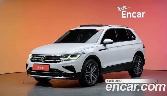 Volkswagen Tiguan 2023 — Photo 3/35