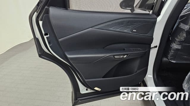 Lexus RX500h 2026 — Photo 13/31