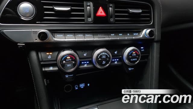 Genesis G70 2020 — Photo 6/34