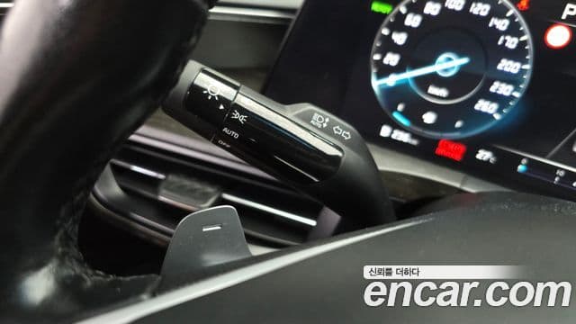 Kia K8 2022 — Photo 11/36